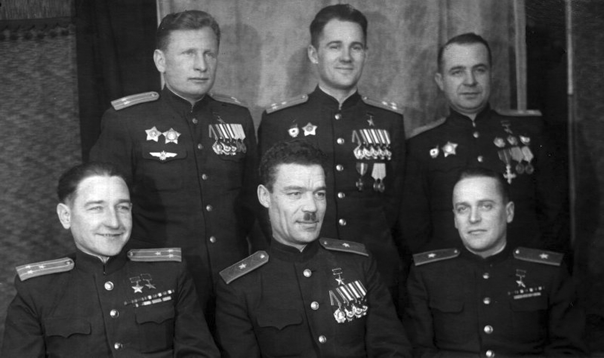 Н.В. Челноков, 1945 год